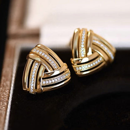 Beautiful Piece with Unique Style