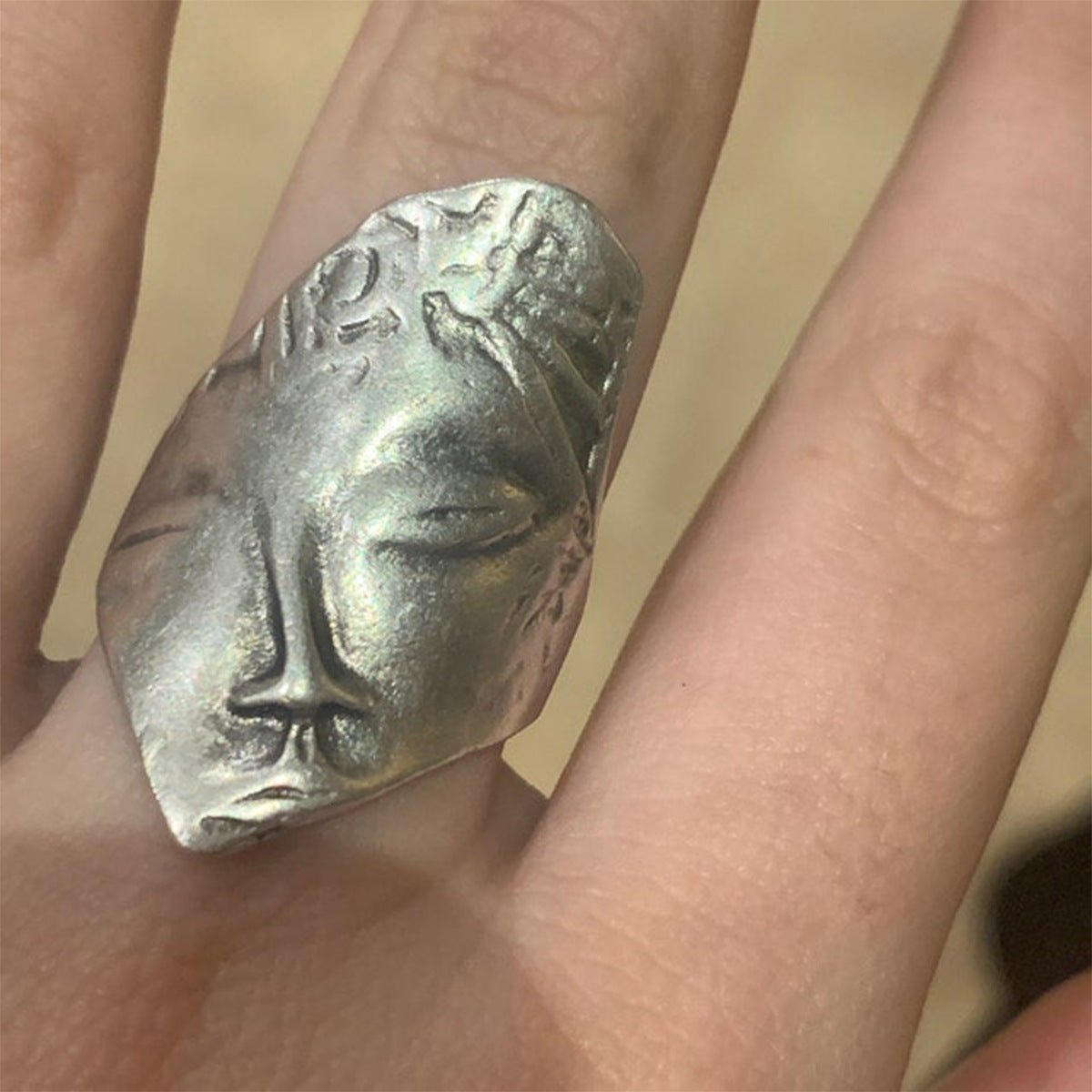 Elegant Ring for Every Occasion