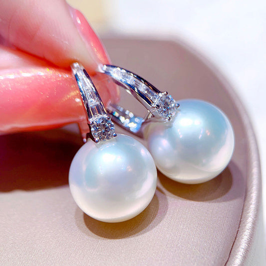 Stunning Pearl Earring for Daily Wear