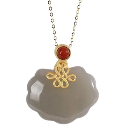 Romantic Gold Pendant for Special Moments