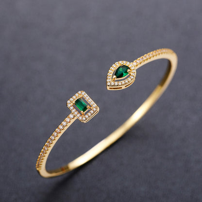 Charming Bracelet for Any Occasion