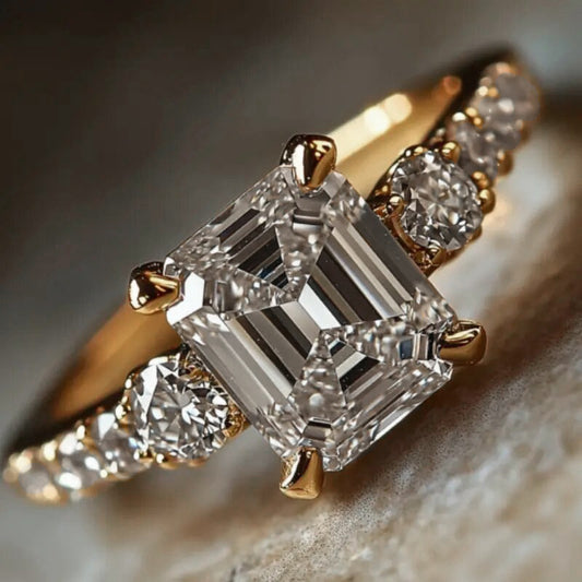 Beautiful Piece with Unique Style