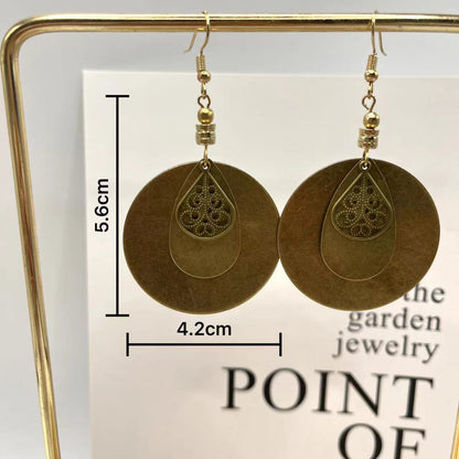 Charming Earring for Any Occasion
