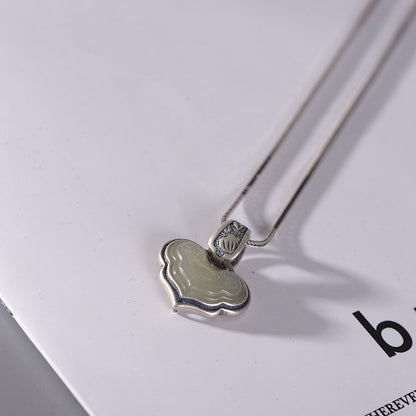 Beautiful Silver Necklace with Unique Style
