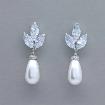 Stunning Pearl Earring for Daily Wear