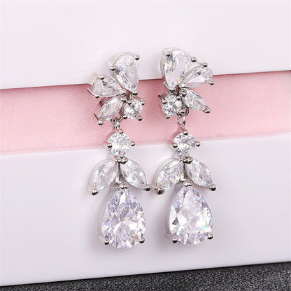 Charming Earring for Any Occasion