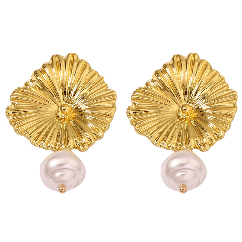 Vintage Handmade Gold Earring