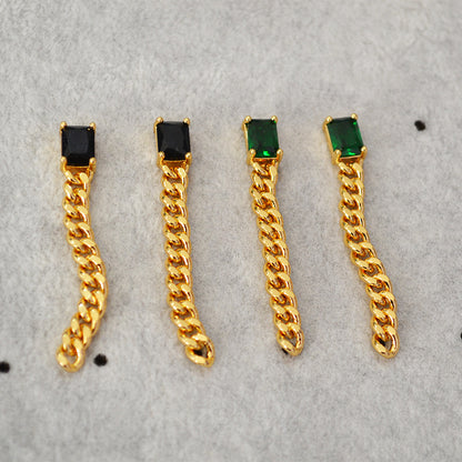 Charming Gold Earring for Any Occasion