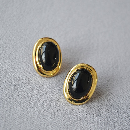 Stunning Gold Earring for Daily Wear