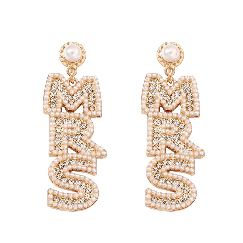 Romantic Earring for Special Moments