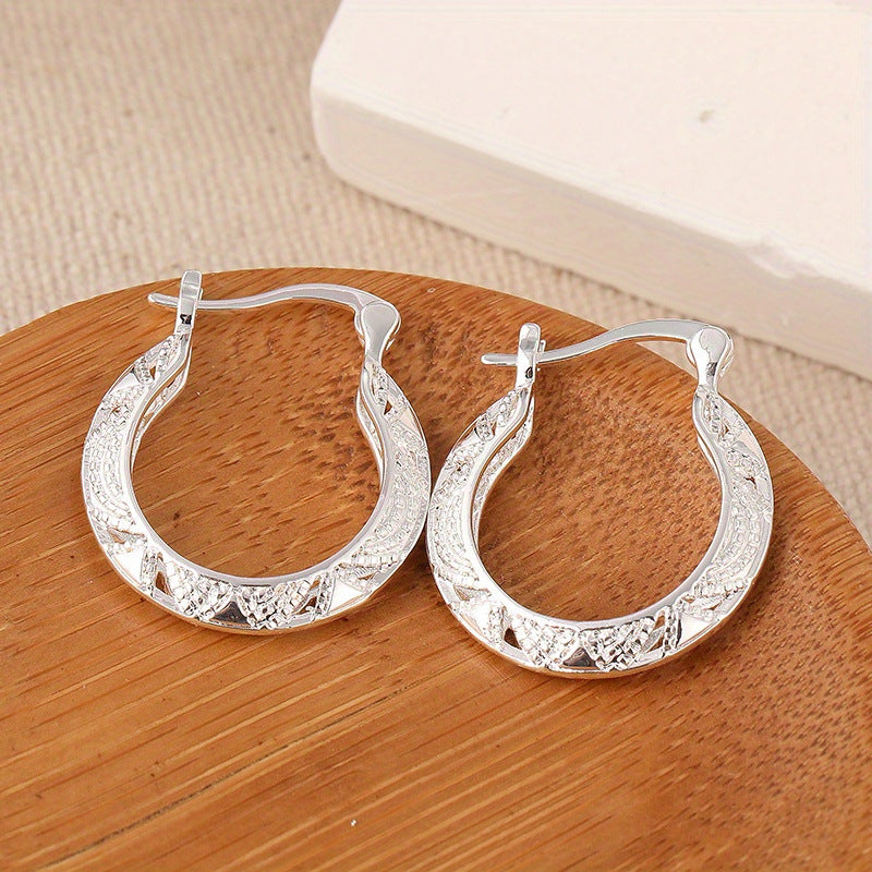 Classic Earring with Timeless Appeal