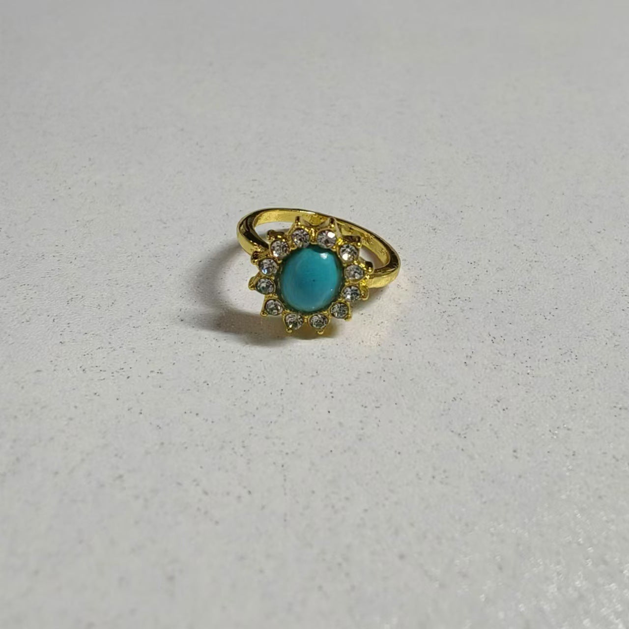 Classic Ring with Timeless Appeal