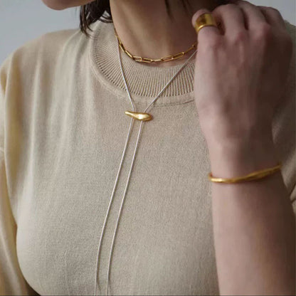 Elegant Gold Necklace for Every Occasion