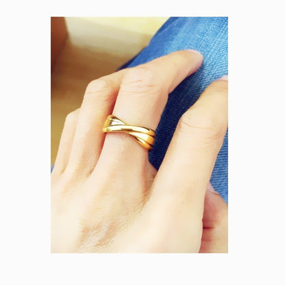Charming Gold Ring for Any Occasion