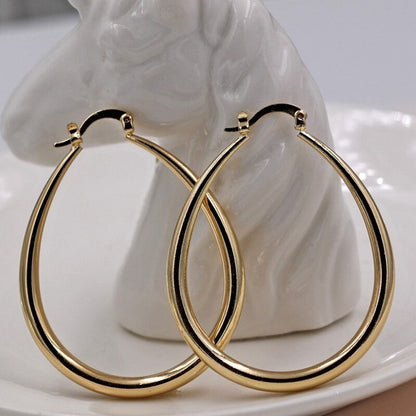 Classic Silver Earring with Timeless Appeal
