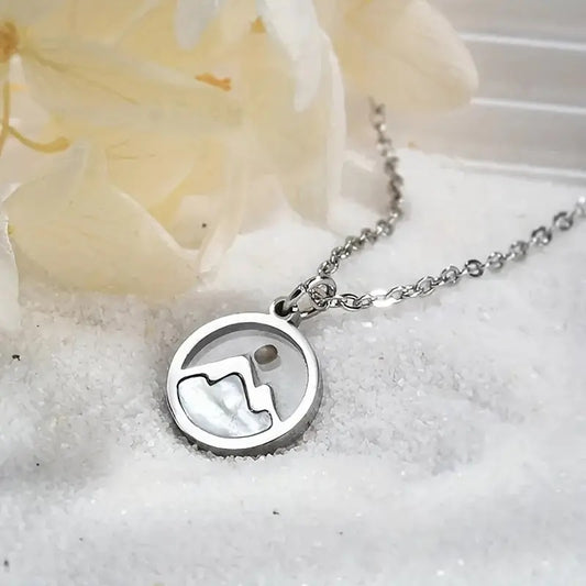 Stunning Necklace for Daily Wear