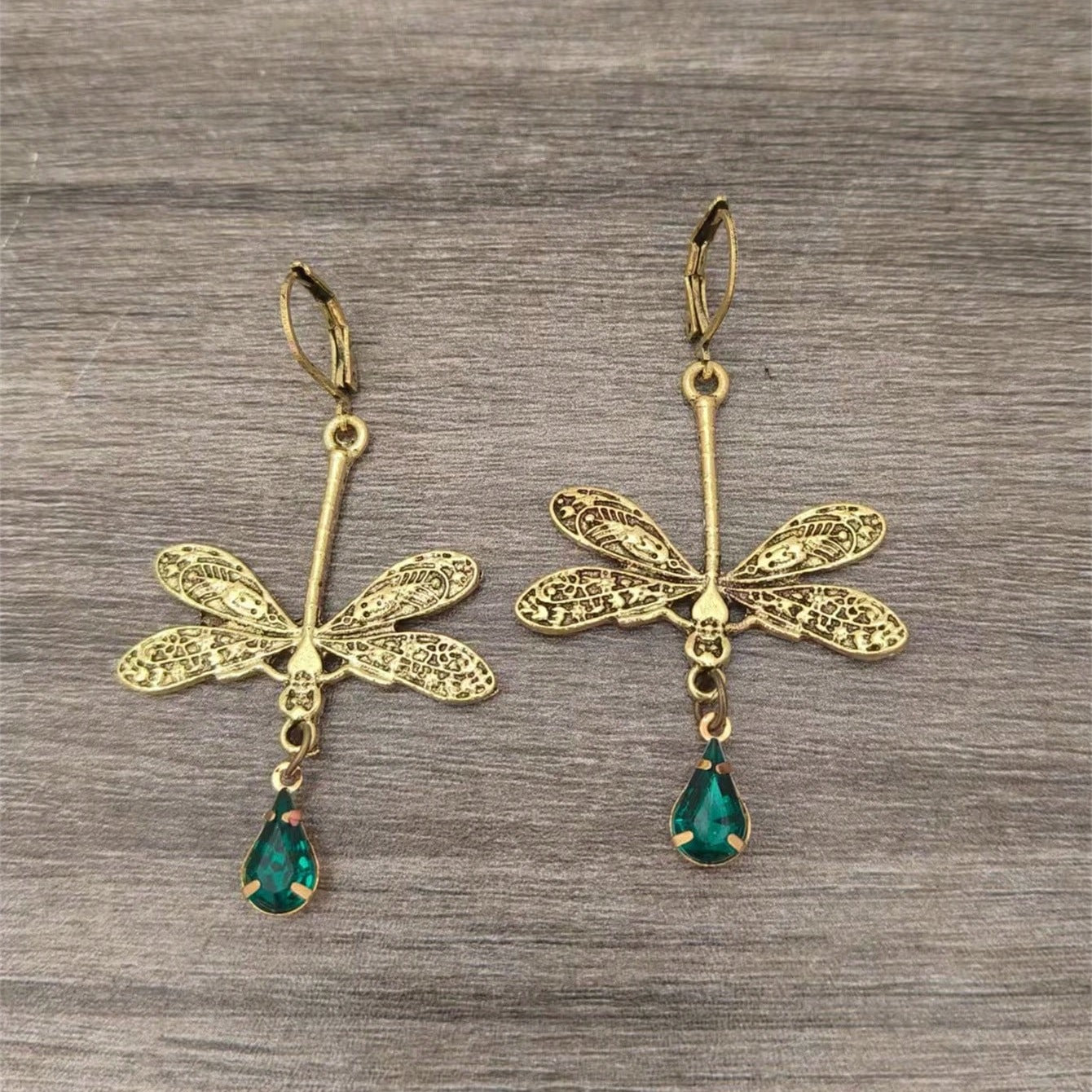 Vintage Handmade Earring