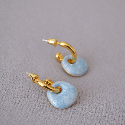 Stunning Gold Earring for Daily Wear