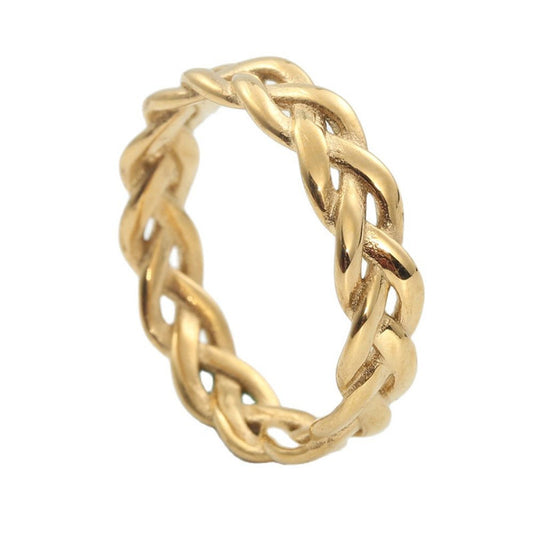 Classic Chain with Timeless Appeal