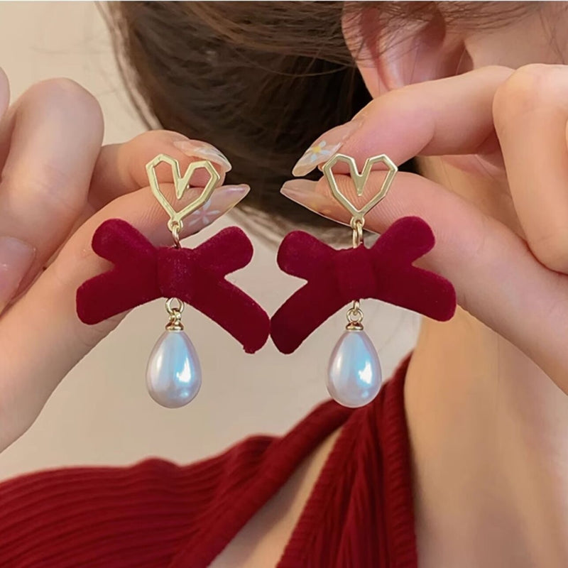 Romantic Pearl Earring for Special Moments