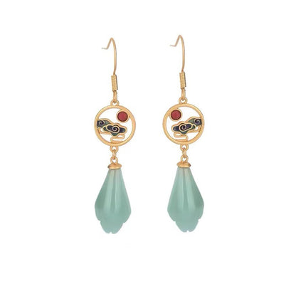 Classic Silver Earring with Timeless Appeal