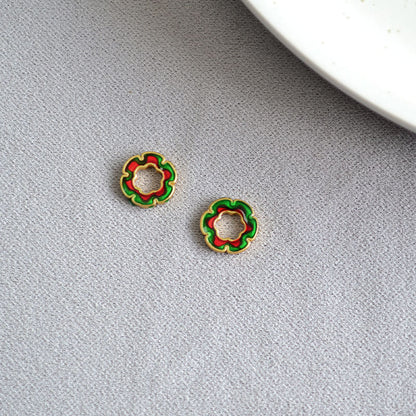Beautiful Gold Earring with Unique Style
