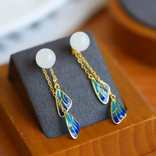 Beautiful Silver Earring with Unique Style