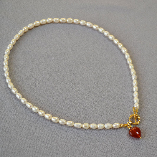 Romantic Pearl Necklace for Special Moments