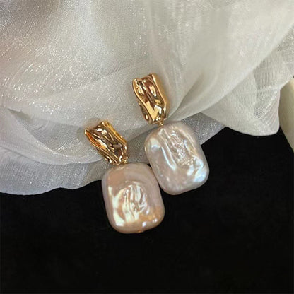 Elegant Pearl Earring for Every Occasion