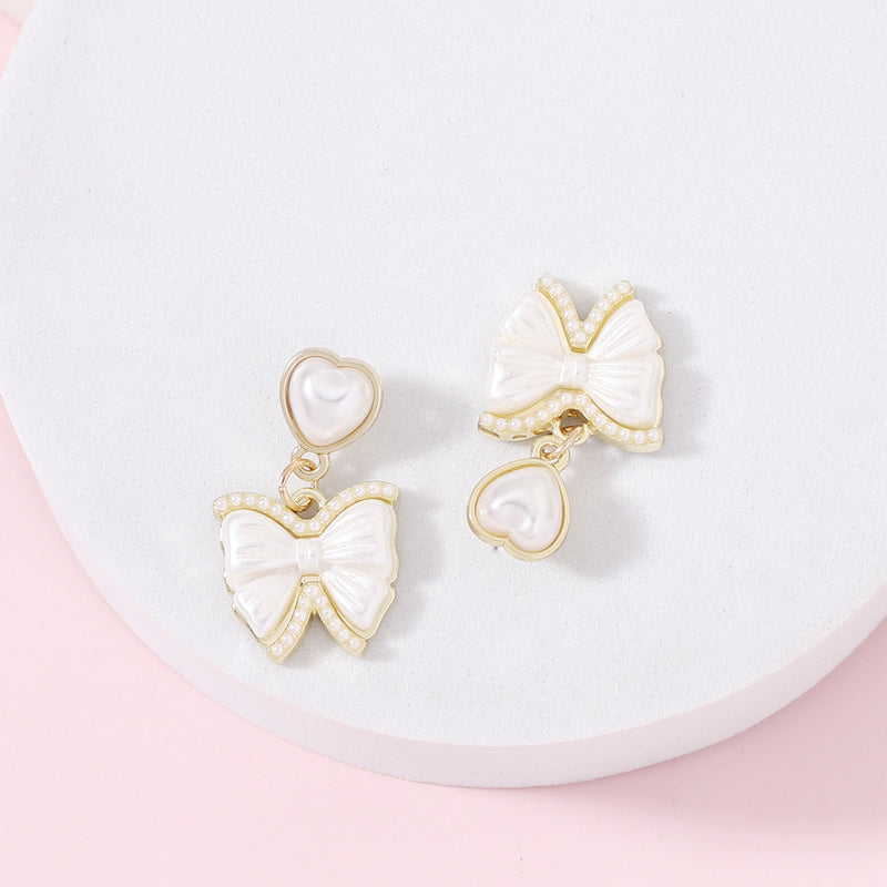Delicate Artisan Gold Earring