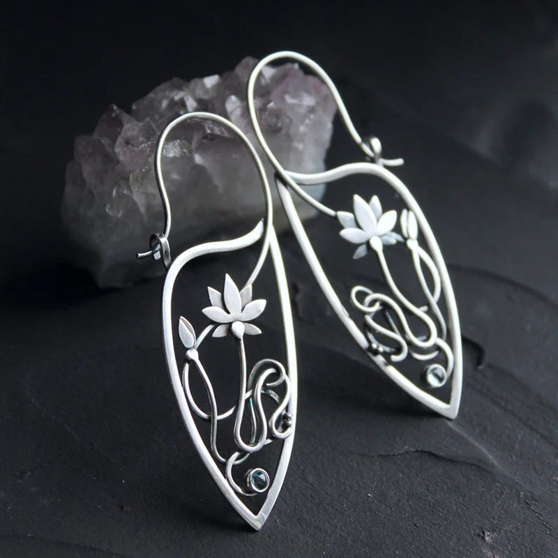Vintage Handmade Earring