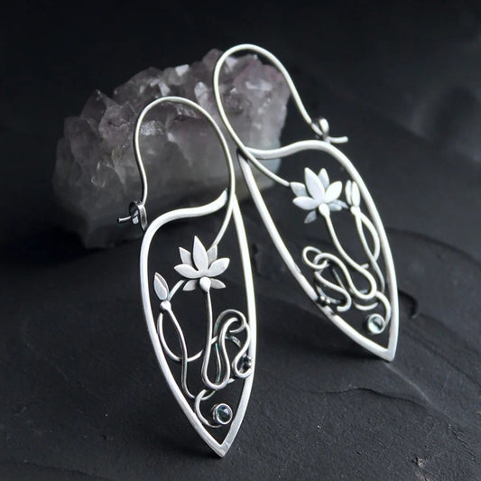 Vintage Handmade Earring