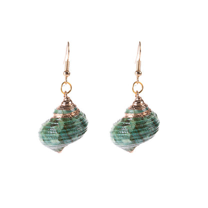 Beautiful Gold Earring with Unique Style