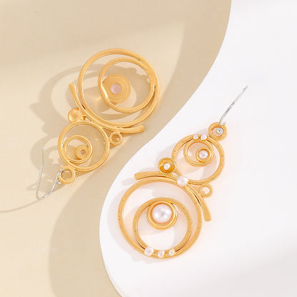 Stunning Gold Earring for Daily Wear