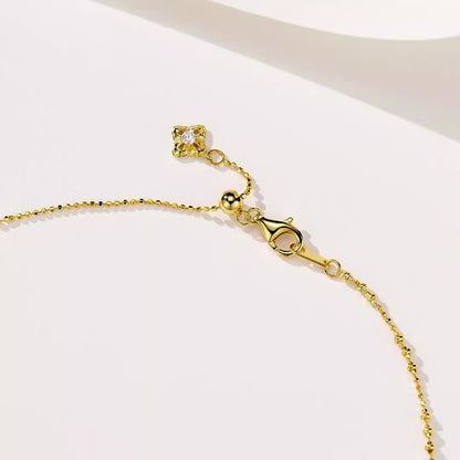 Charming Gold Necklace for Any Occasion