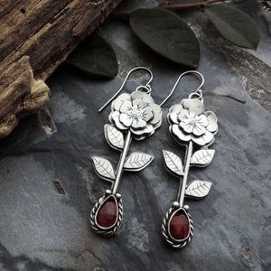 Charming Earring for Any Occasion