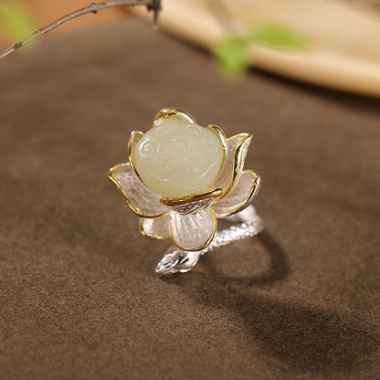Charming Gold Earring for Any Occasion