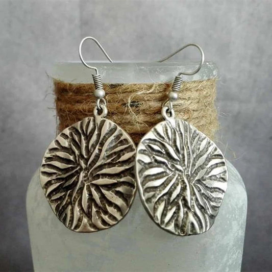 Classic Earring with Timeless Appeal