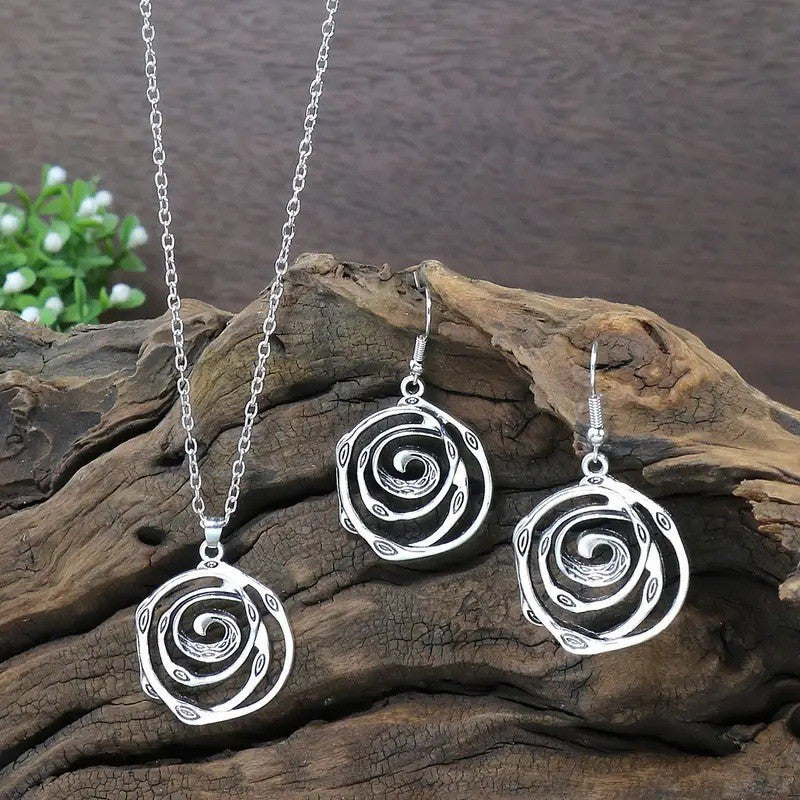 Romantic Necklace for Special Moments