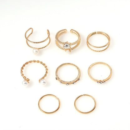 Beautiful Gold Set with Unique Style