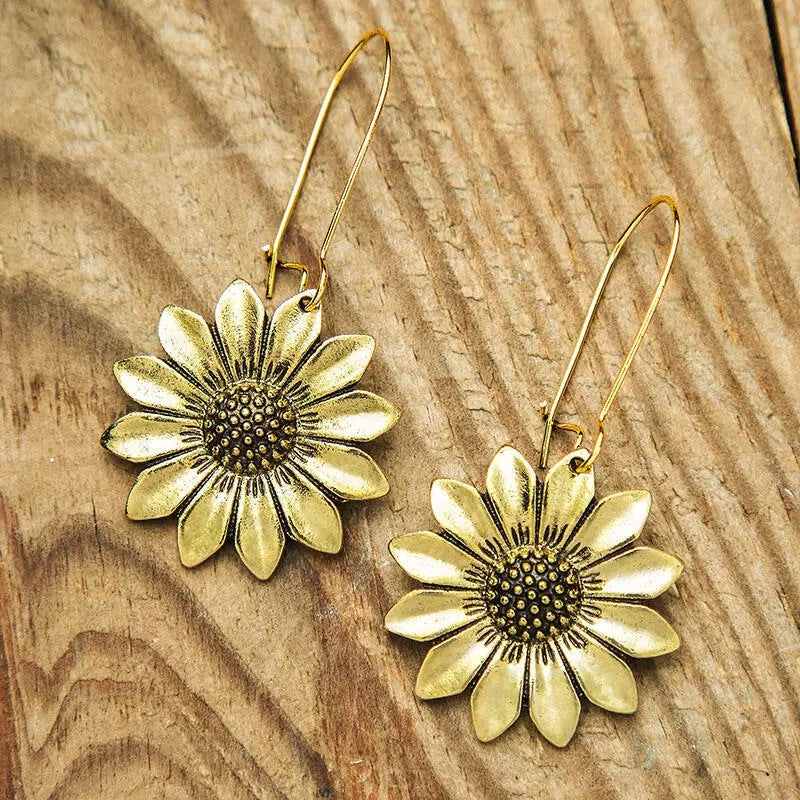 Elegant Earring for Every Occasion