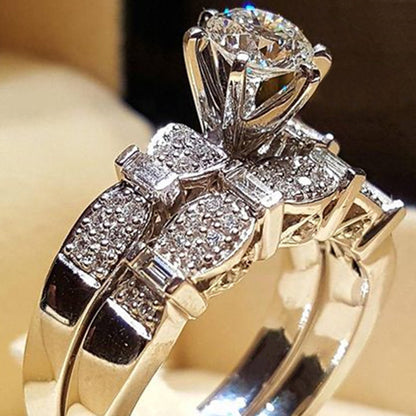 Beautiful Set with Unique Style