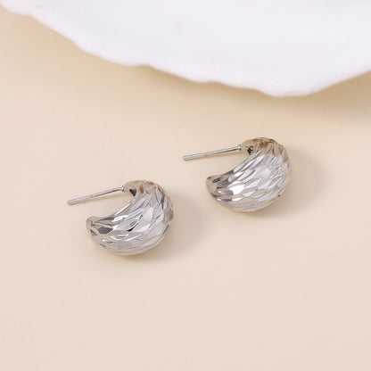 Charming Earring for Any Occasion