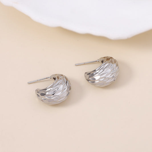 Charming Earring for Any Occasion
