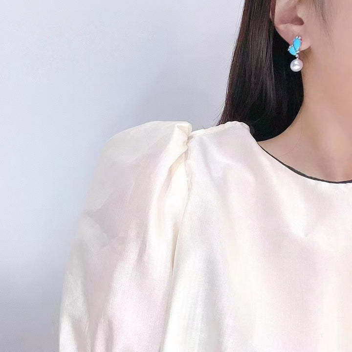 Romantic Pearl Earring for Special Moments