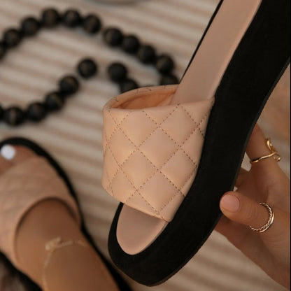 Chic Orthopedic Sandals with Unique Design