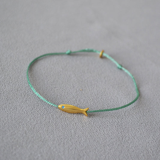 Beautiful Gold Bracelet with Unique Style