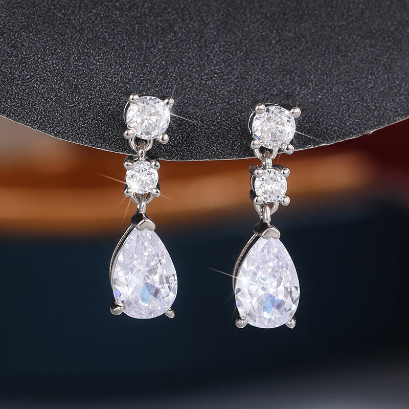 Elegant Earring for Every Occasion
