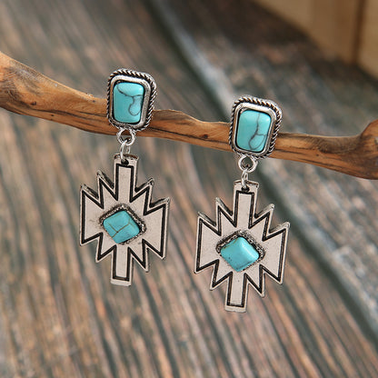 Classic Earring with Timeless Appeal
