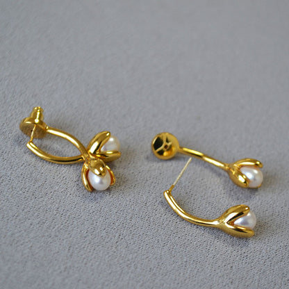Romantic Pearl Earring for Special Moments